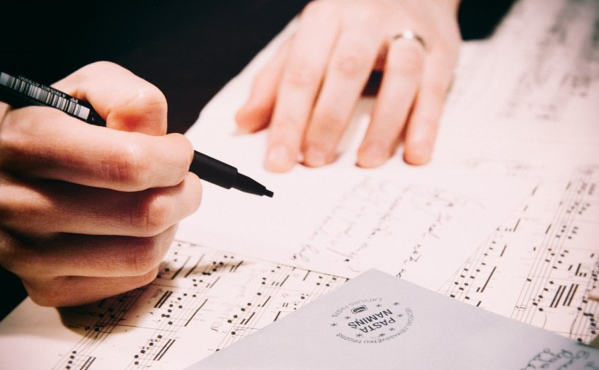 快手广告信息流广告投放