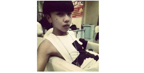 2020年8月，快手电商广告订单量突破5亿